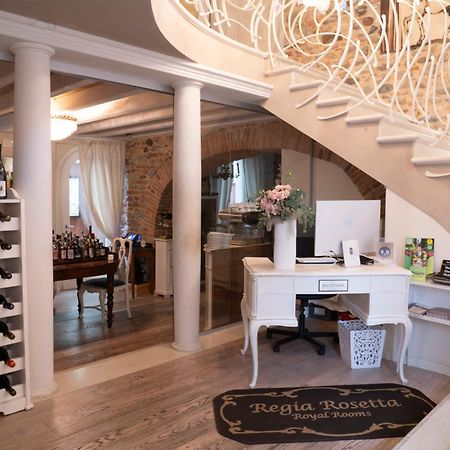 Regia Rosetta - Royal Rooms Borghetto Валеджо-суль-Минчо Экстерьер фото